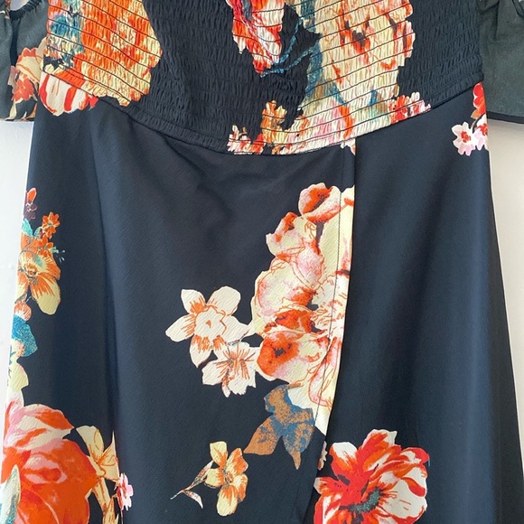 Revolve Floral Maxi Dress - Picture 7 of 13